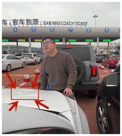 奔驰流量卡怎么收费