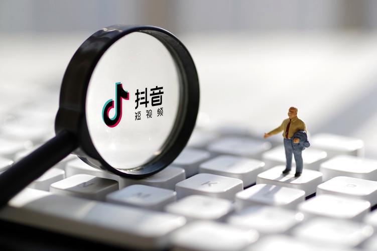 抖音上的点赞交易，评论点赞真的能买吗，它如何影响你的账号？