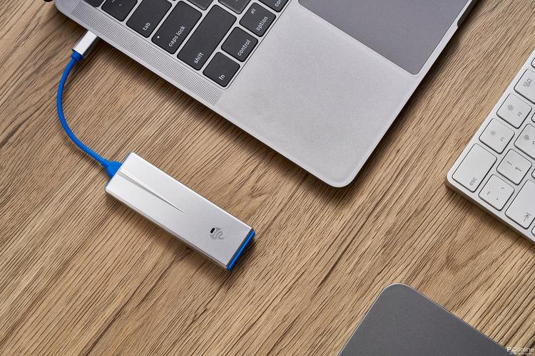微秒智联流量卡，是未来通信的革新者吗？