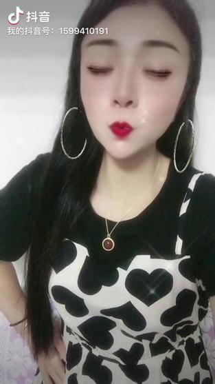 抖音吹口哨的女的叫什么