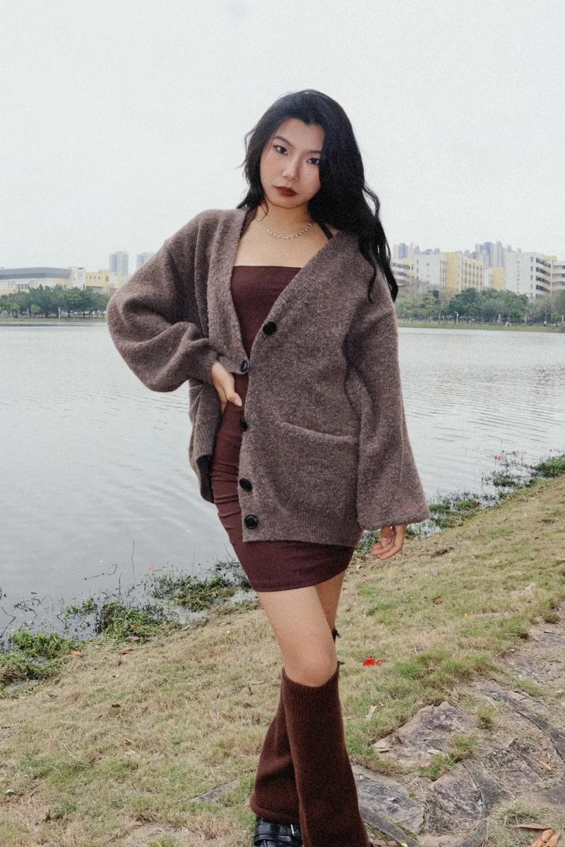 抖音吹口哨的女的叫什么