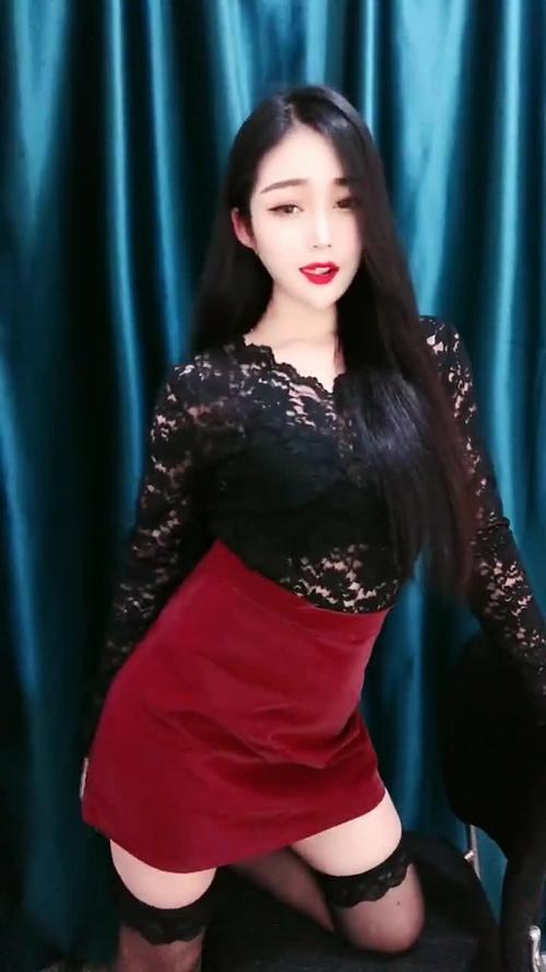 抖音跳扭胯舞女神叫什么