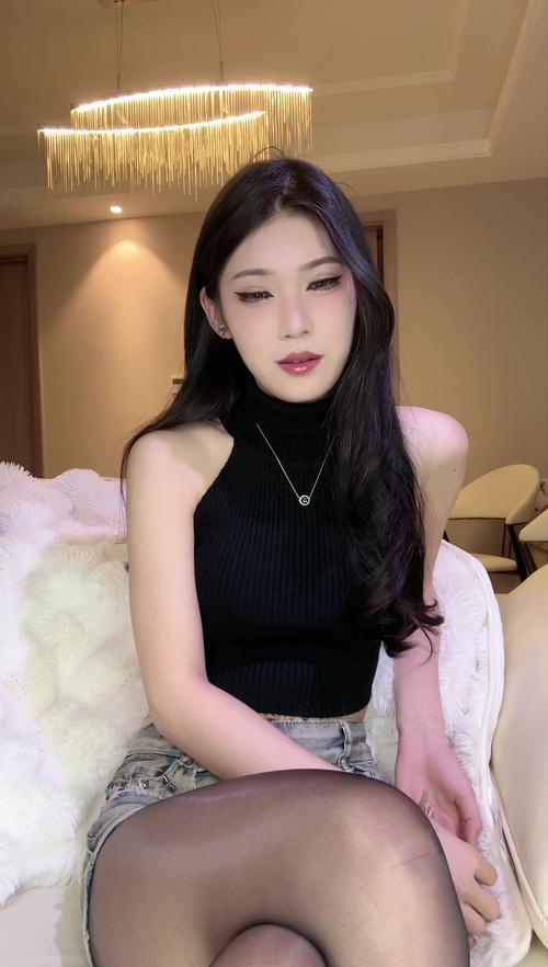 抖音小柔以前长什么样