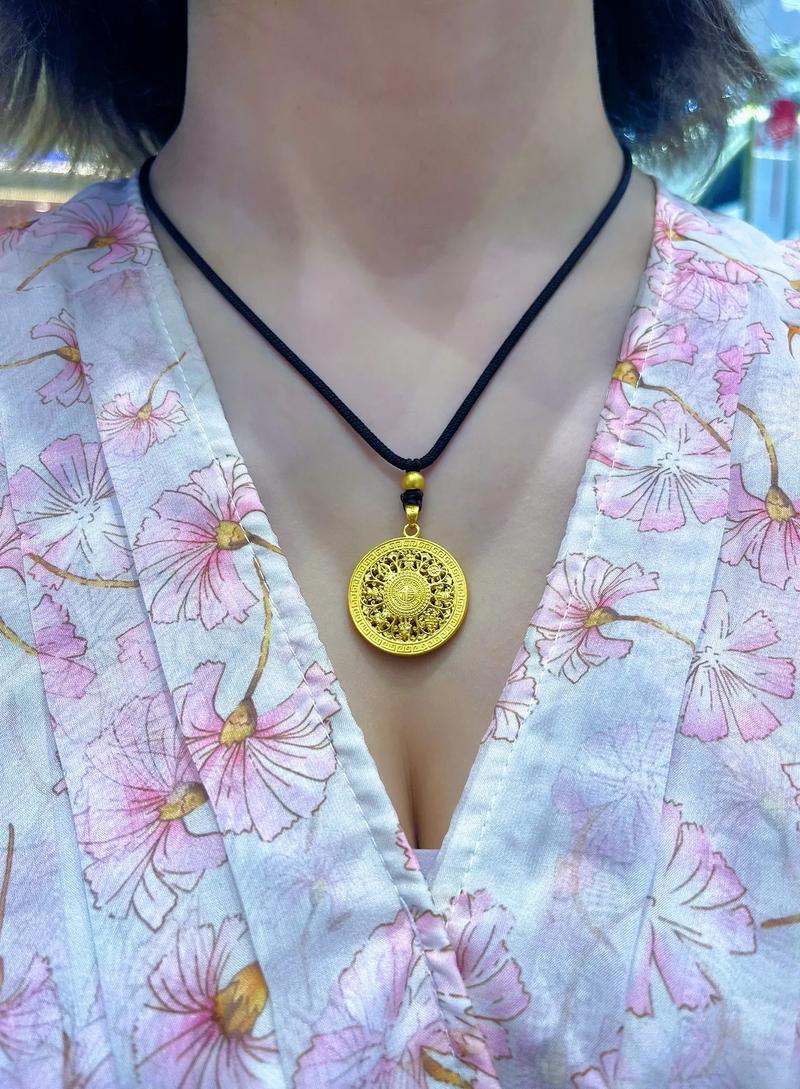 18年抖音很火的什么瑞