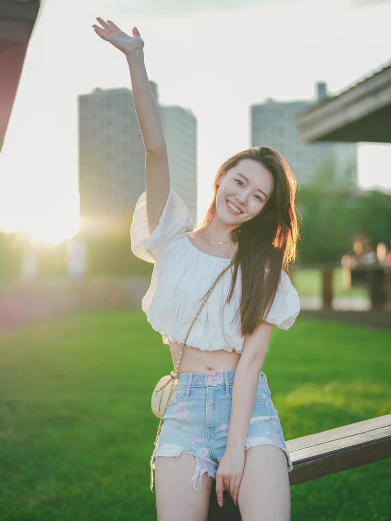 抖音上的高大女人叫什么