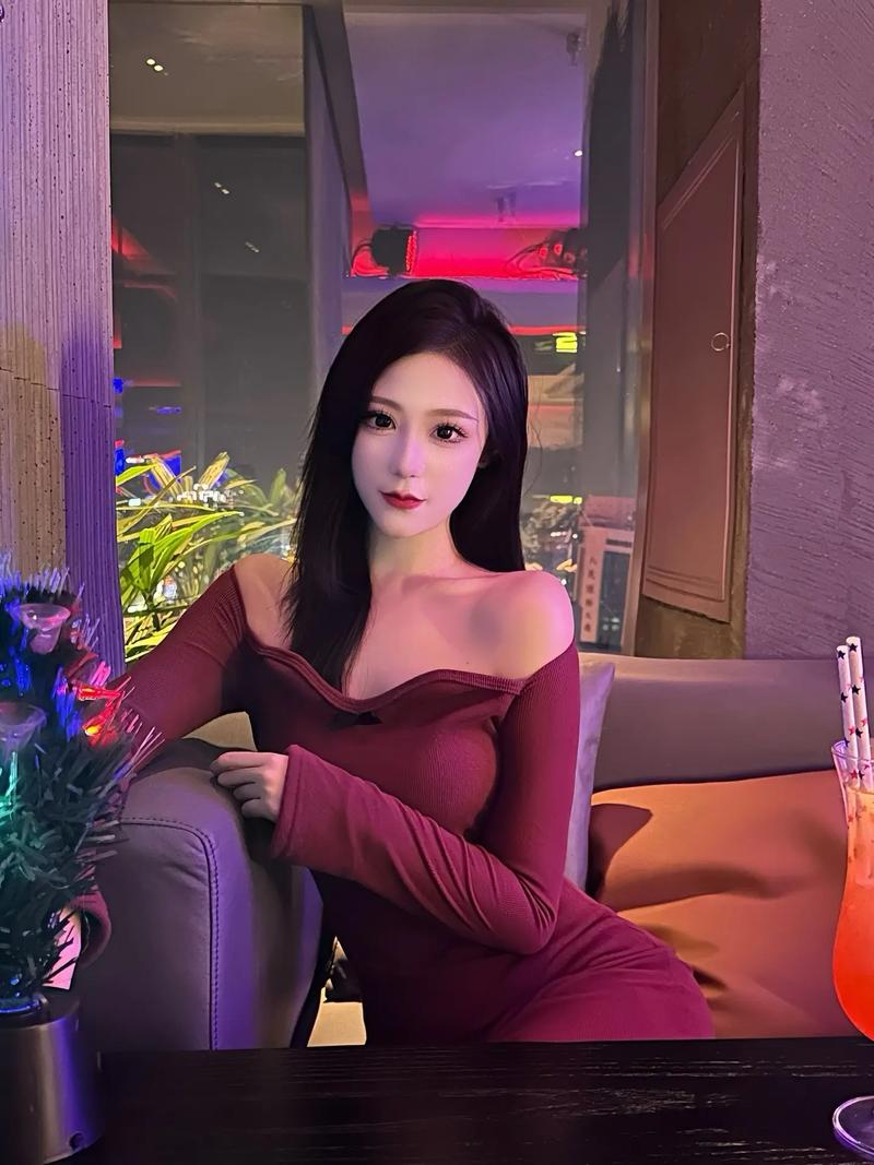 抖音小喆是做什么的