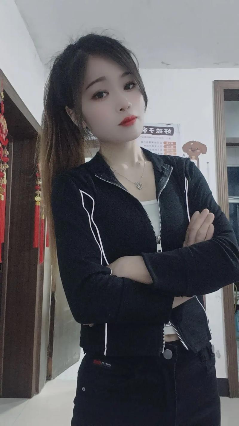 嘉兴小女人抖音号是什么