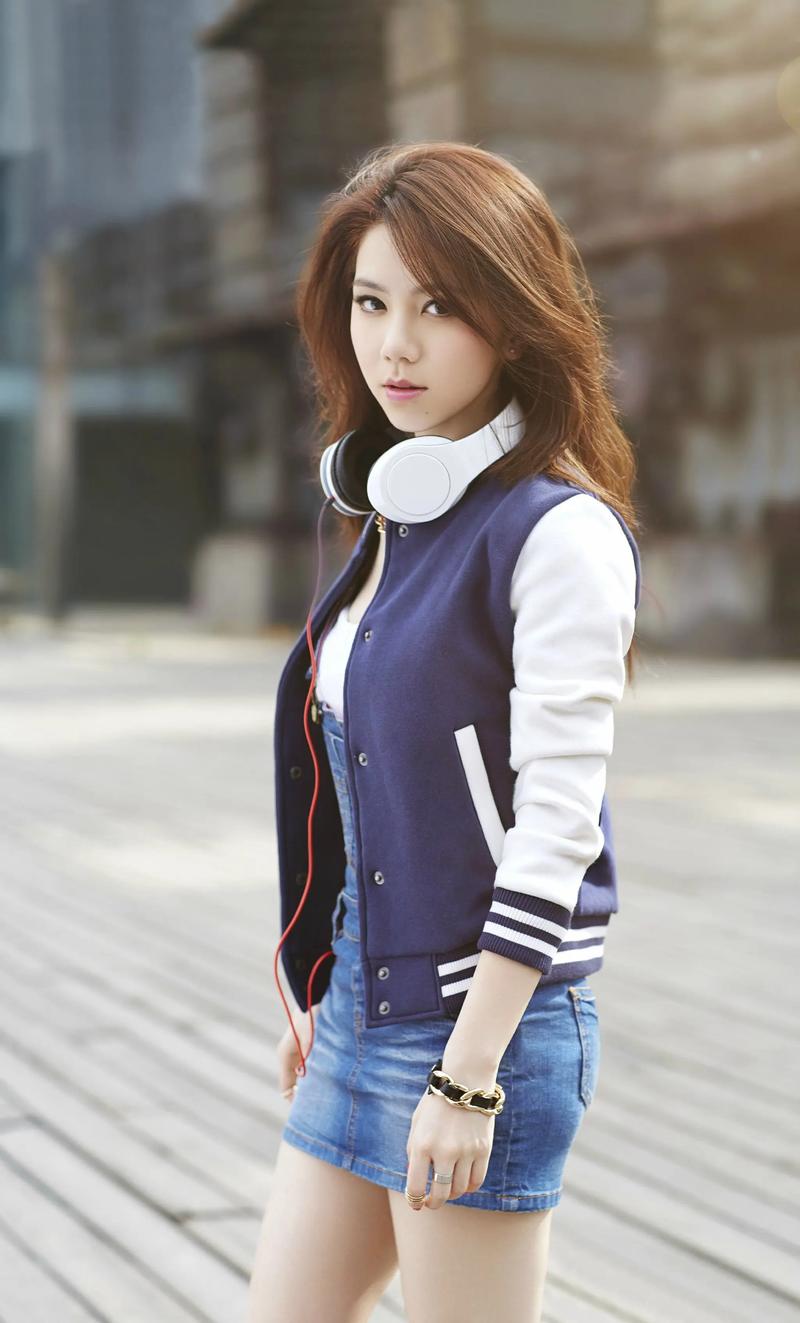 邓紫棋的抖音女孩叫什么
