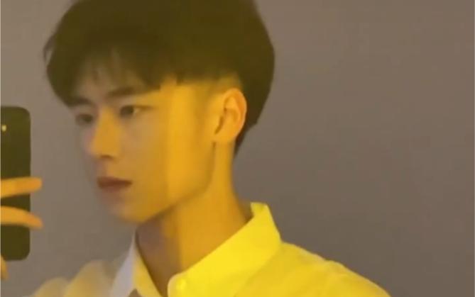 超人黄抖音的真名叫什么