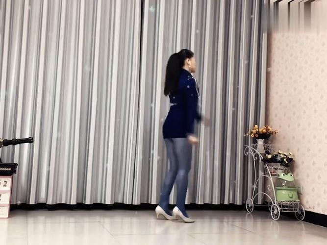 抖音慢摇最火舞蹈叫什么
