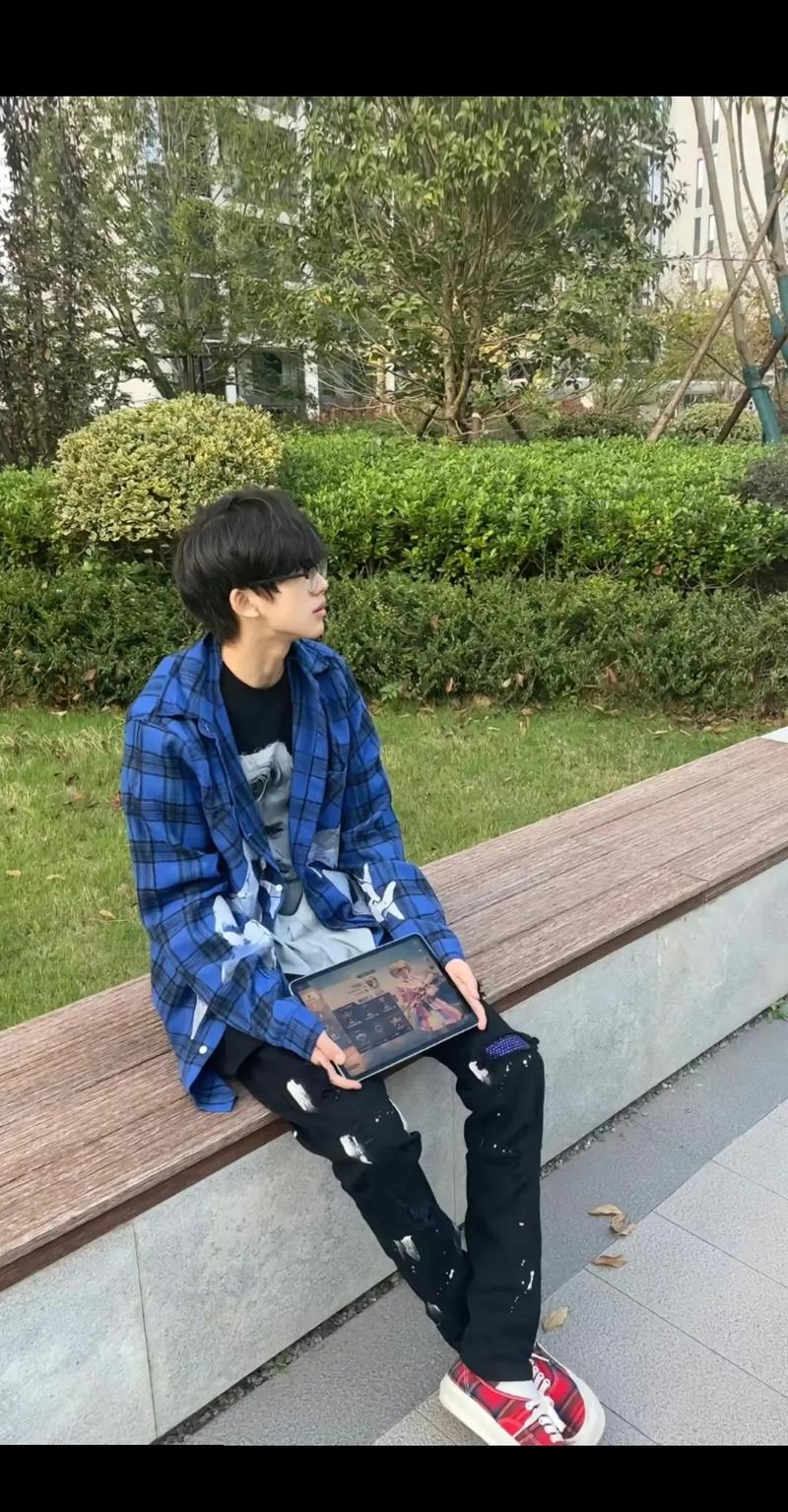 抖音朱治衡干什么了