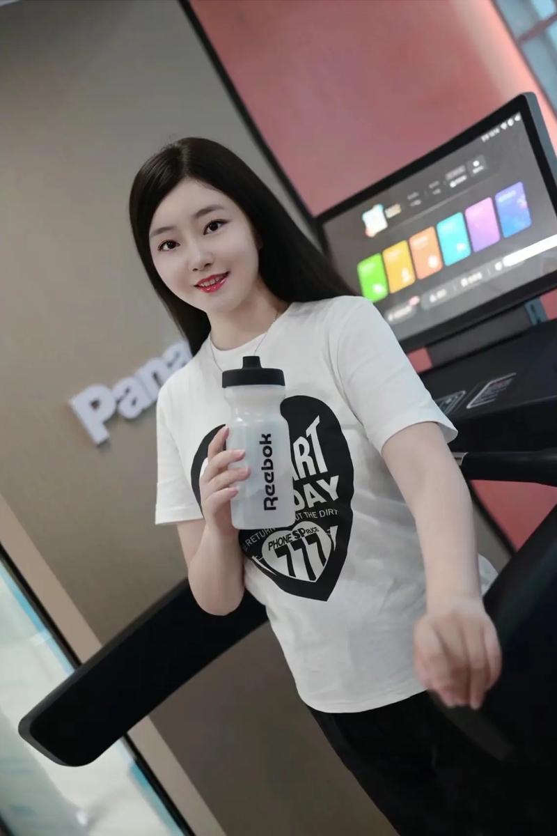 抖音刘畊宏女孩什么意思