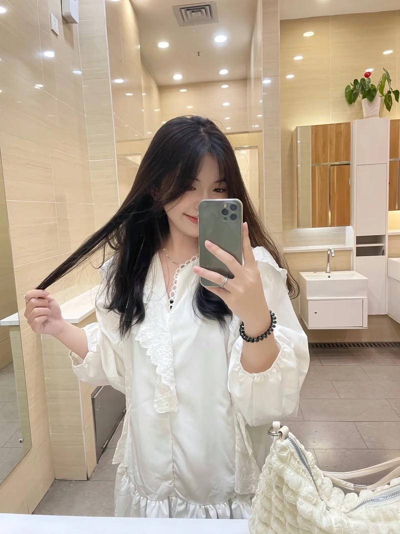 抖音网红悲喜是什么人