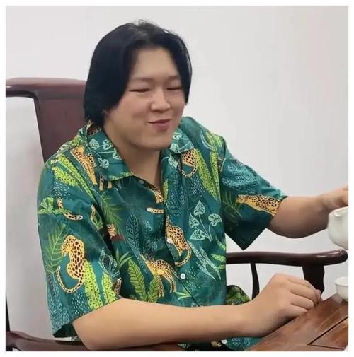 抖音初代网红男孩叫什么