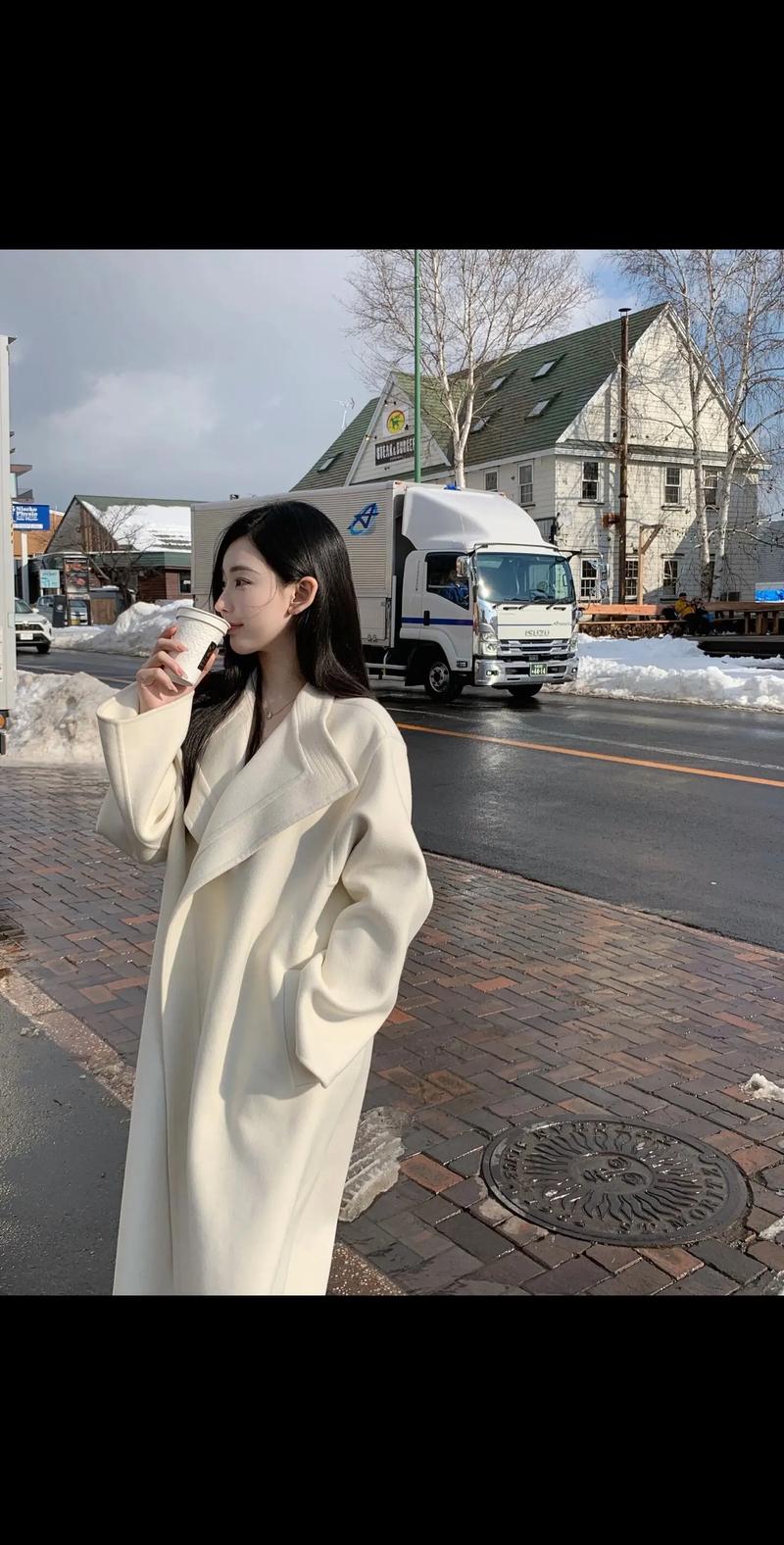 抖音上流行的女人叫什么