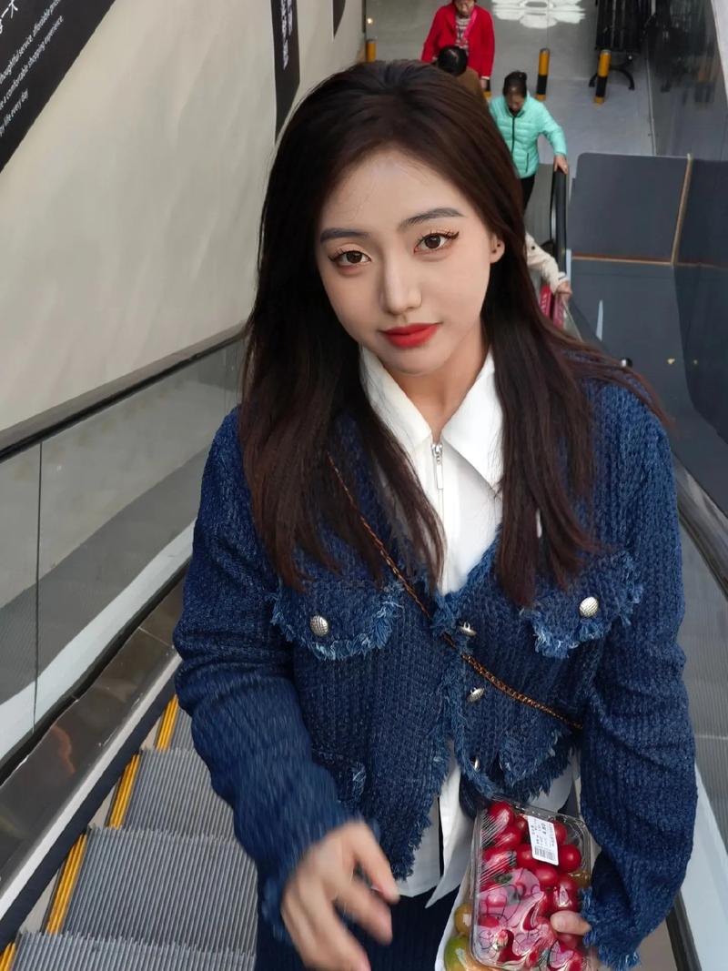抖音有个哑巴女的叫什么