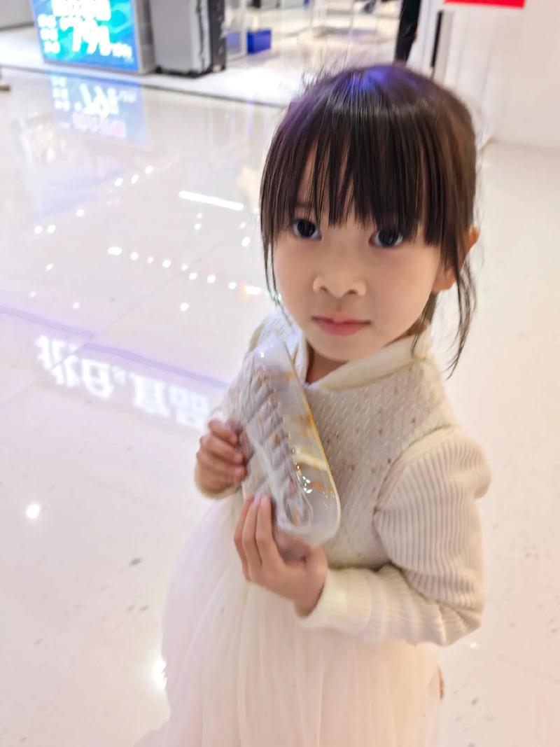 抖音流行小女孩叫什么名