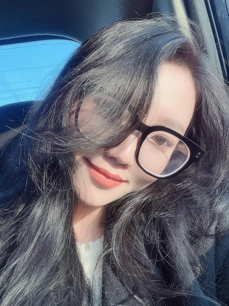 抖音网红悲喜是什么人