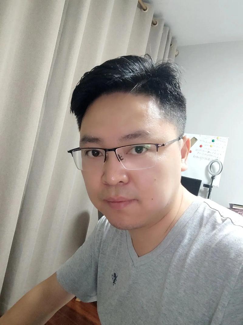 抖音主播拿折扇什么意思