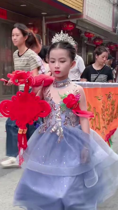 潮汕的抖音小女孩叫什么
