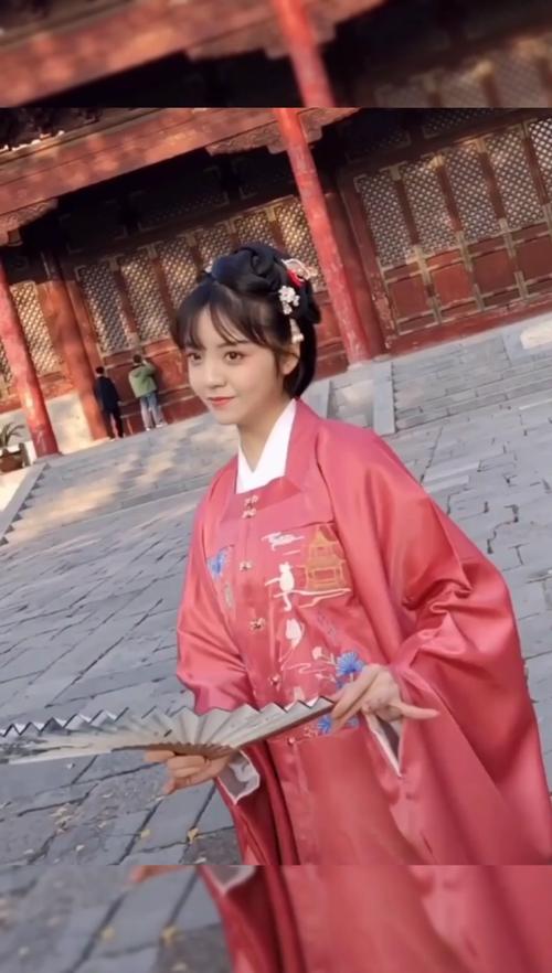 抖音四月原名叫什么