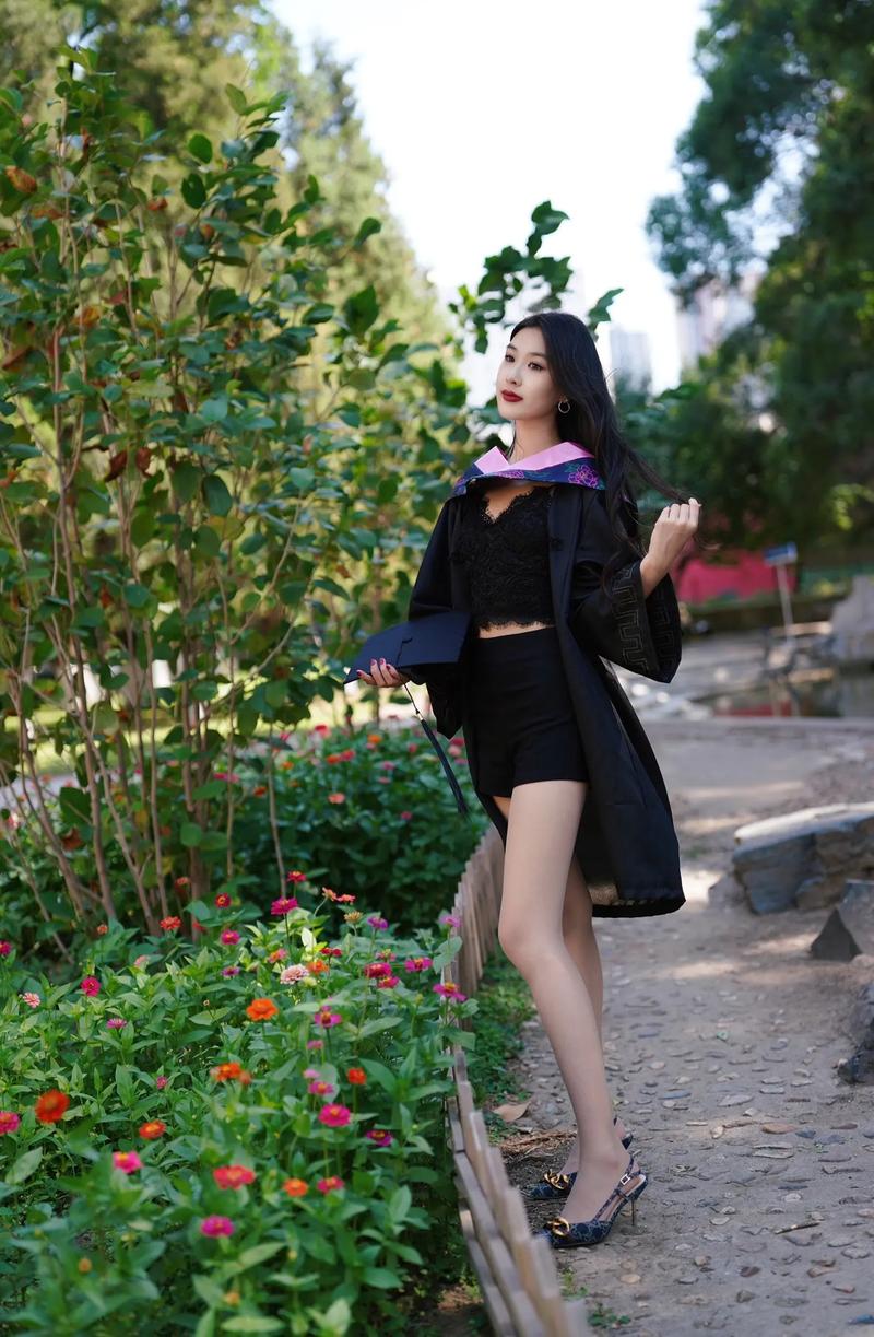 抖音上啦啦啦的哥叫什么