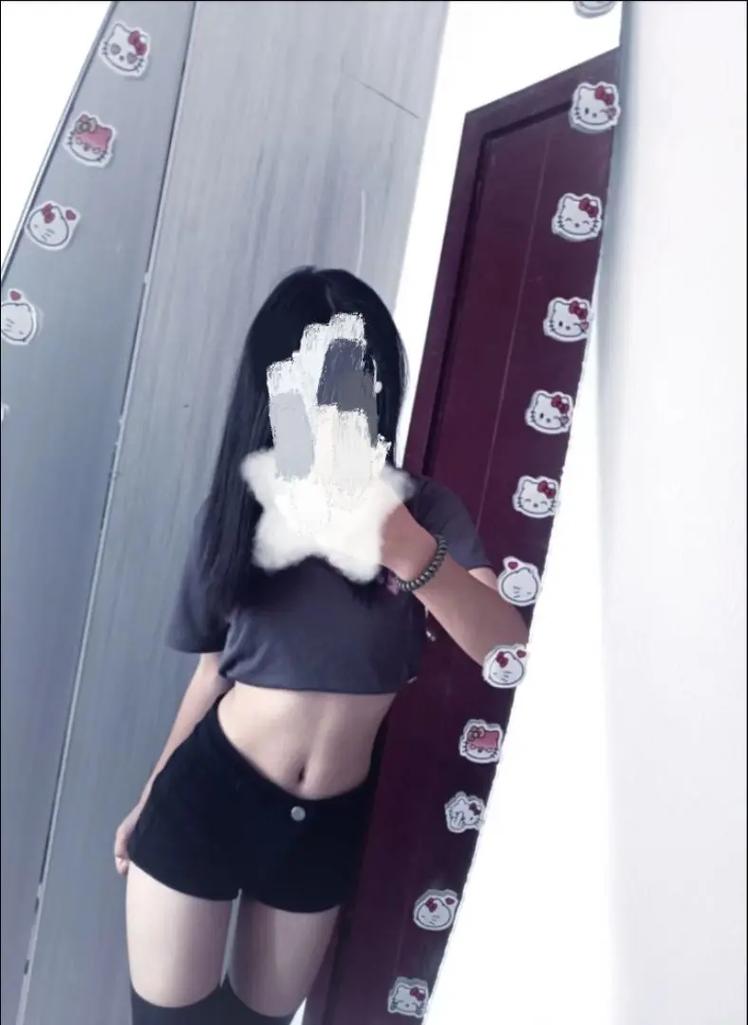 抖音收手机的小婷什么梗