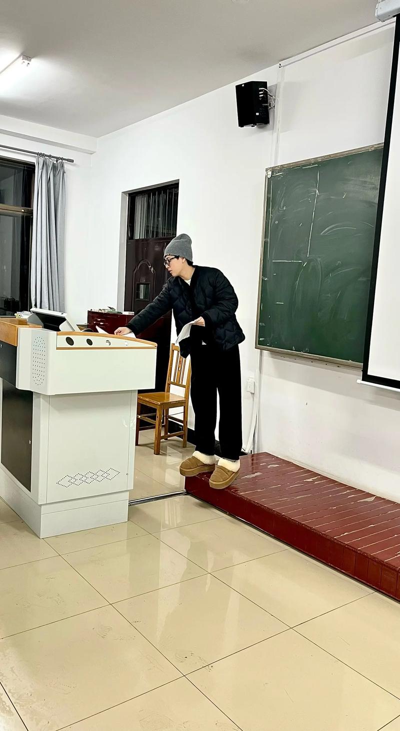 辅导员用抖音可以做什么