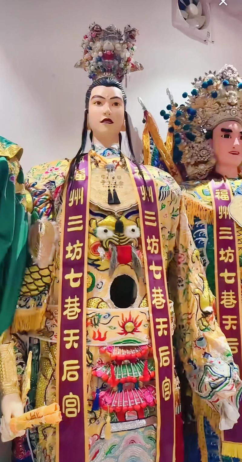 抖音网红龙龙是什么人