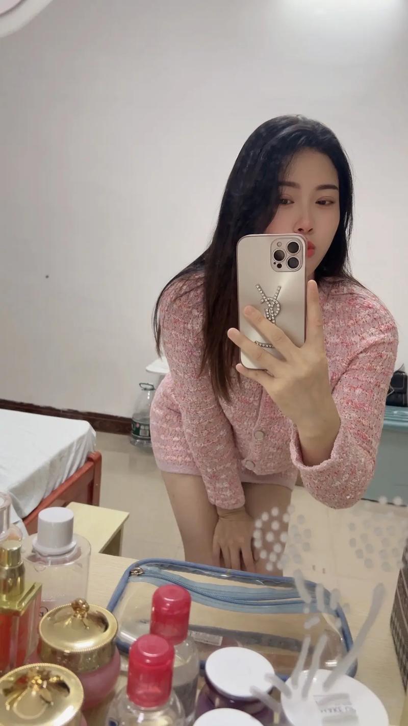 没活干在家拍抖音玩什么