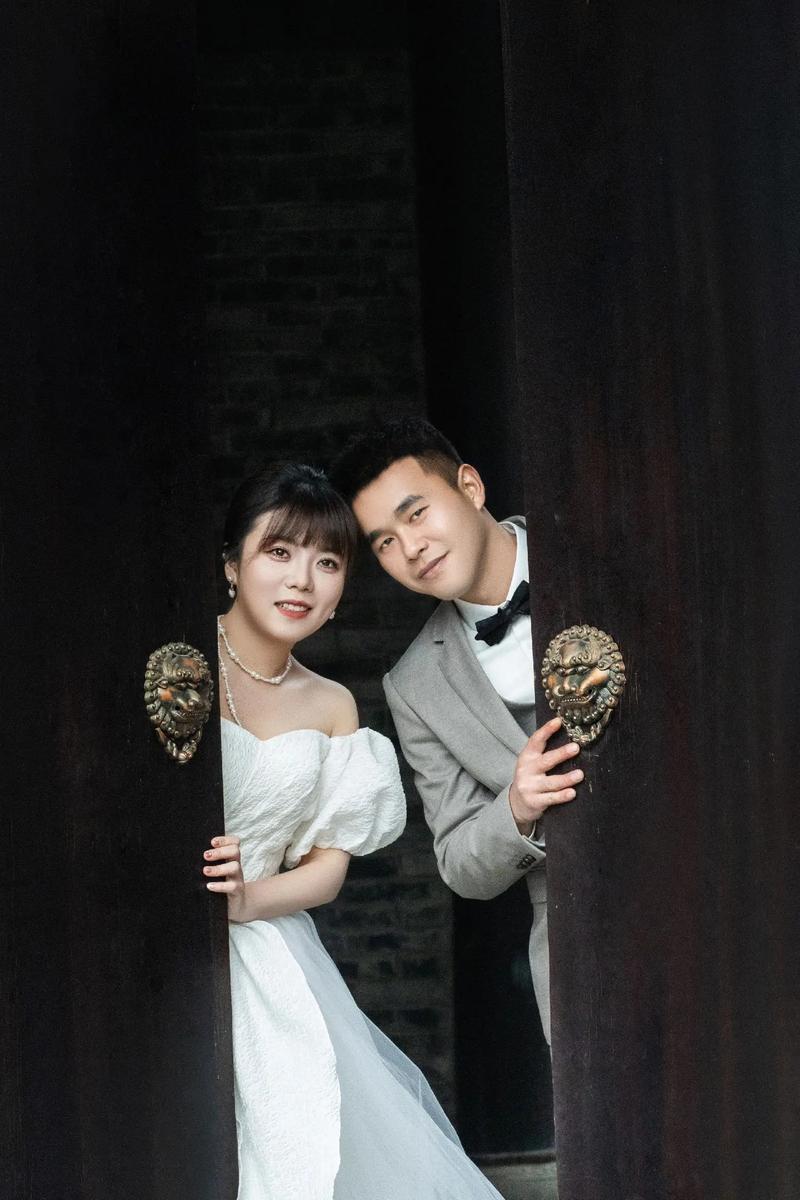 抖音艾慕是做什么的