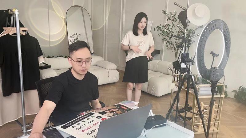 抖音卖女装大主播叫什么
