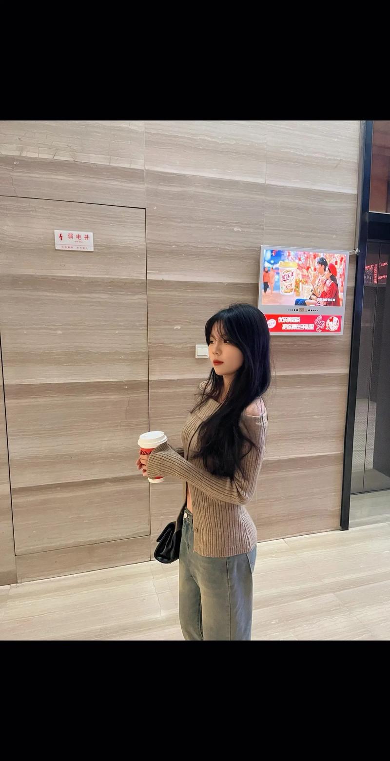 抖音上的高大女人叫什么