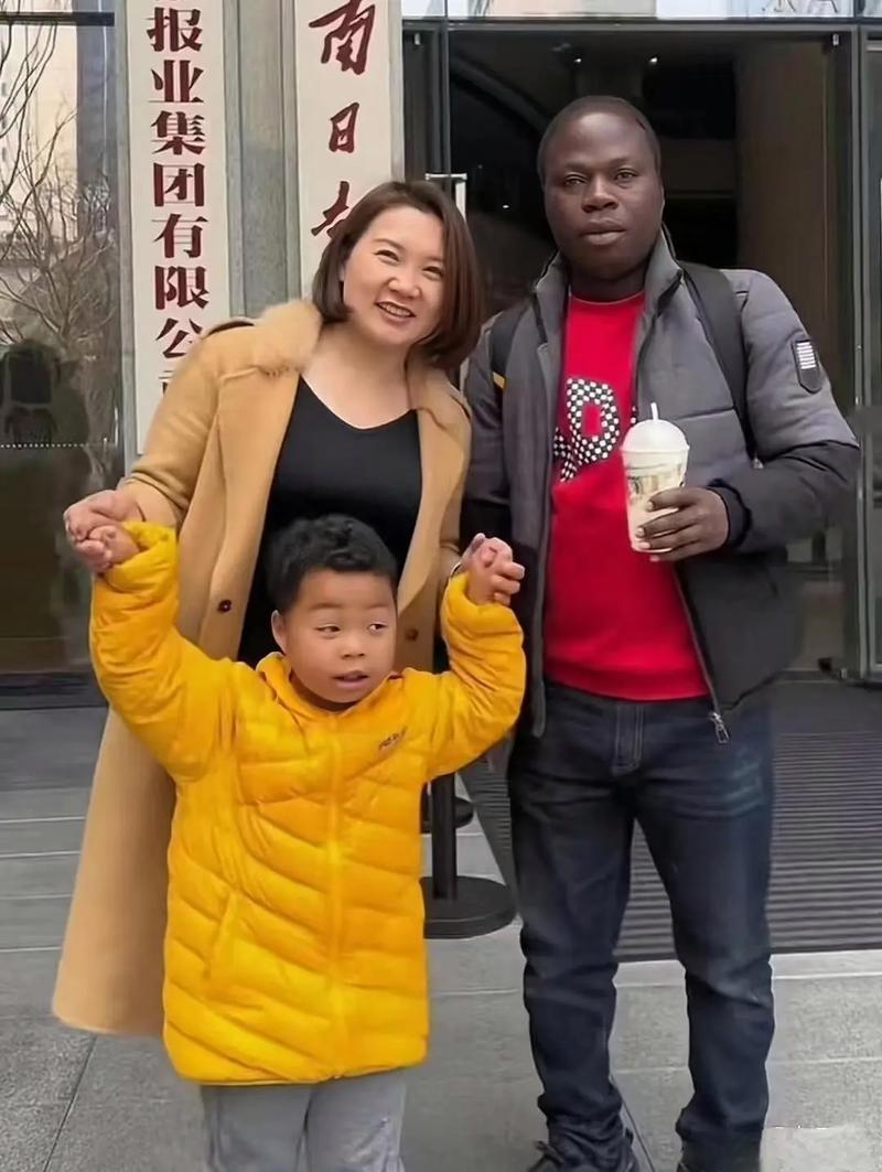 黑人情侣抖音网红叫什么