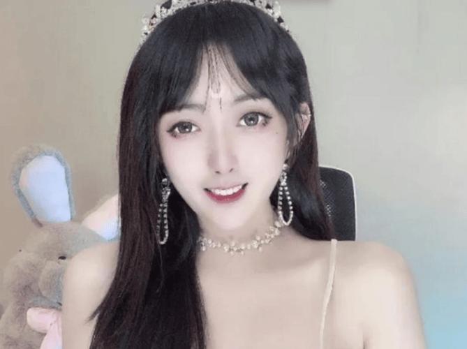 抖音东北女网红叫陈什么