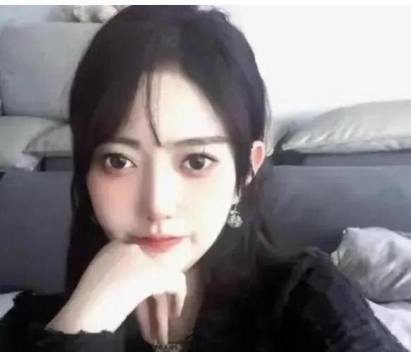 抖音西安女网红郑什么子