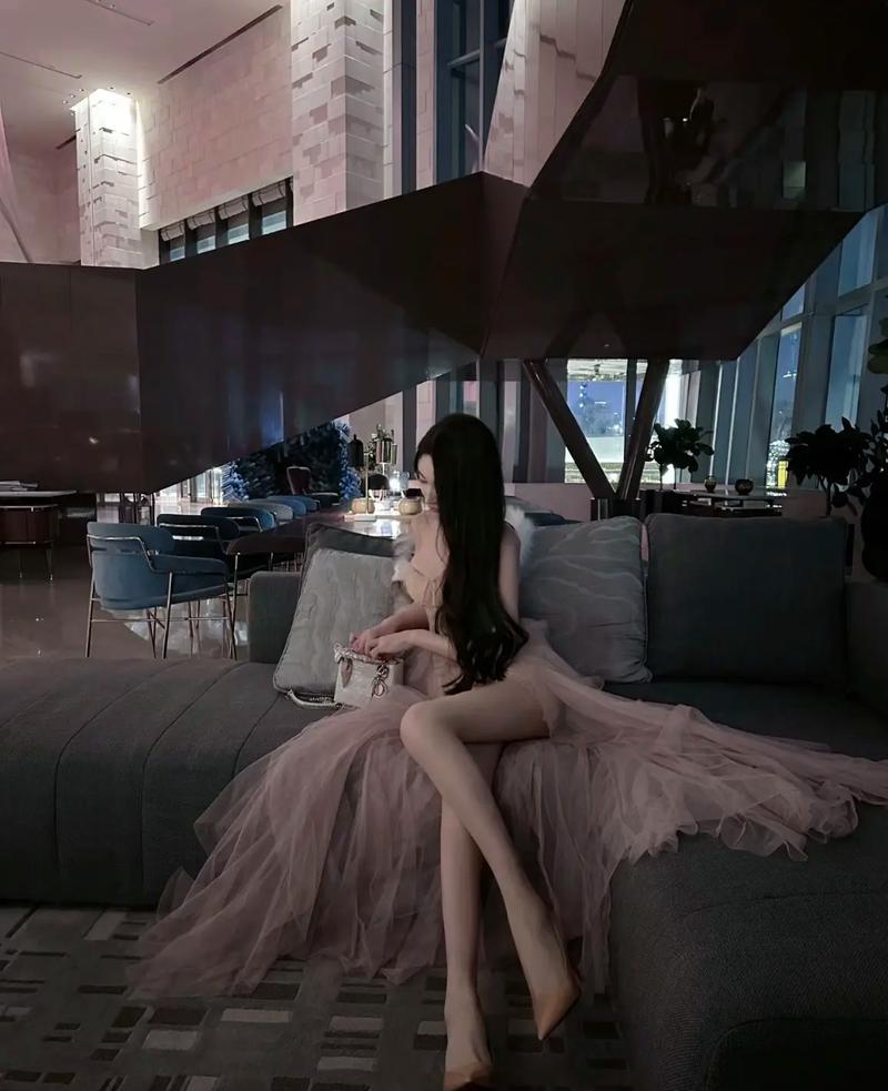 抖音西安女网红郑什么子