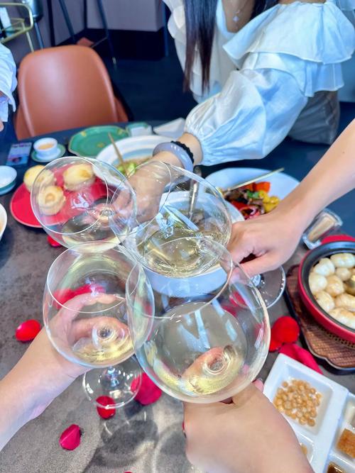抖音康昕生日是什么时候