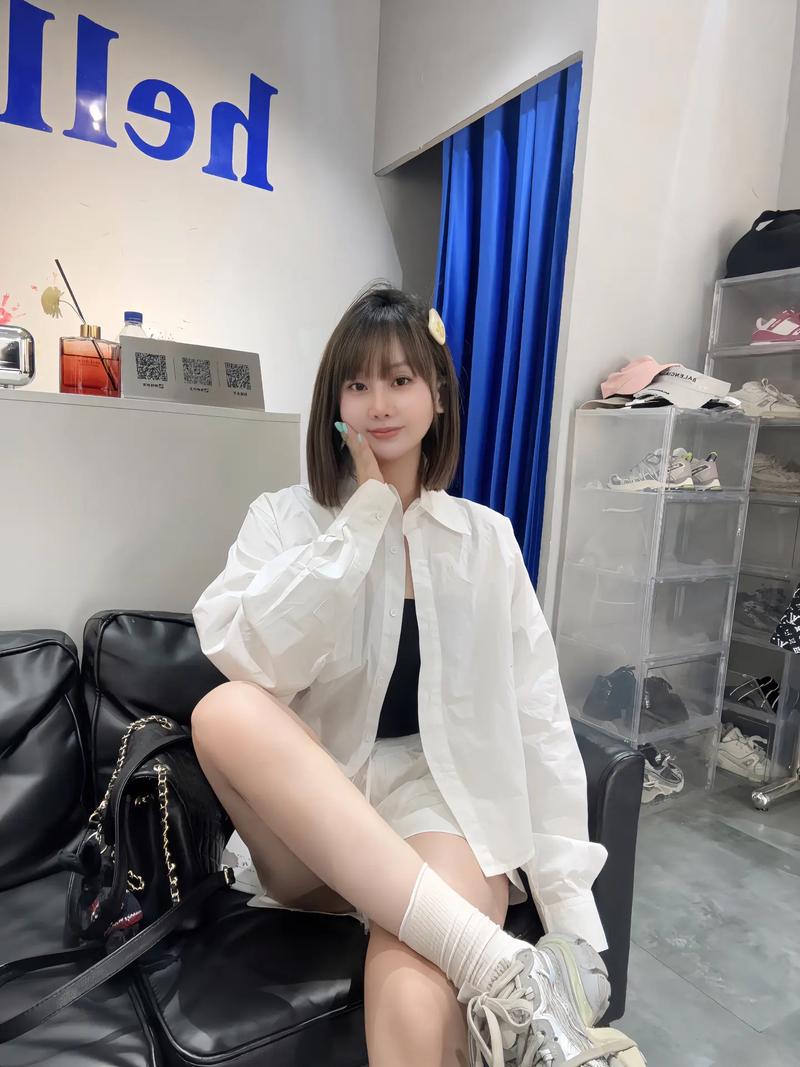 抖音很火的姜同学叫什么