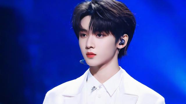 抖音曲锋锋什么玩意儿
