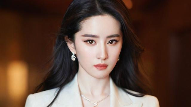 抖音刘亦菲小姐姐叫什么