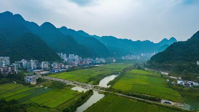素材投千川怎么投？