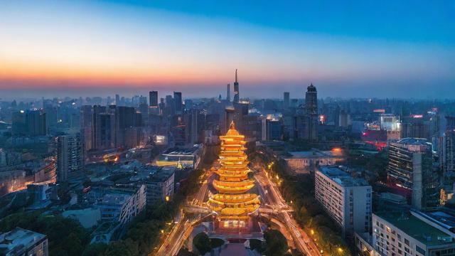 南京哪个地方办广电卡好？