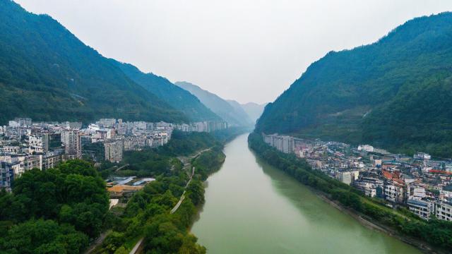 素材怎么投千川？