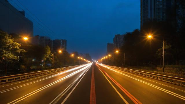 夜晚手机流量多少正常用？