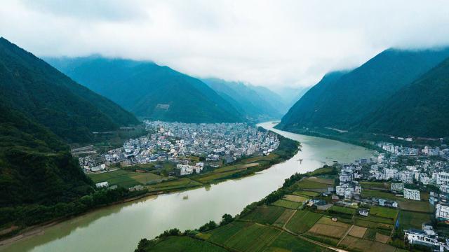 千川投本地素材怎么投?