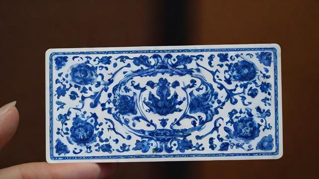 移动青花卡套餐怎么样的?