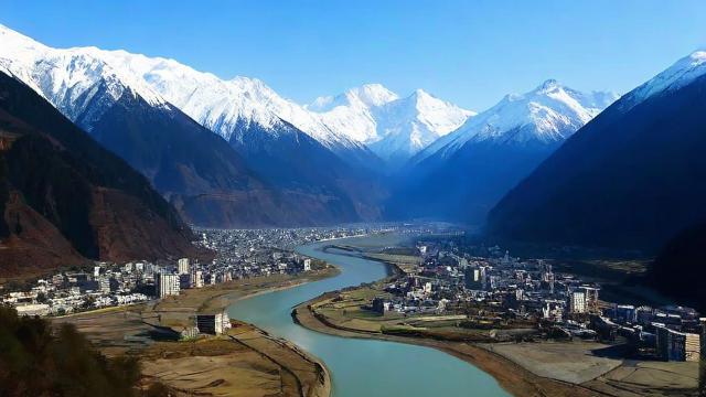 千川投本地视频怎么投？