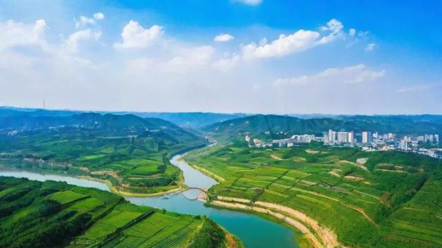 易县电信卡套餐哪个划算?