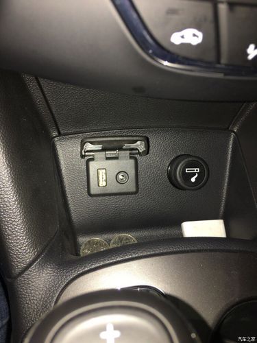 车载u盘怎么投千川？
